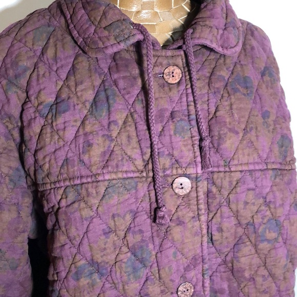 Vintage Quilted Coat - Picture 16 of 16